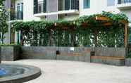 Khu vực công cộng 3 2BR Comfy Puri Orchard Apartment By Travelio