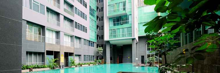 Lobby 1BR Kuningan Place Apartment near Mega Kuningan Bussines Center By Travelio