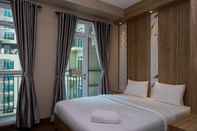 Bedroom Studio Cozy Apartment at Puri Orchard near Shopping Mall By Travelio