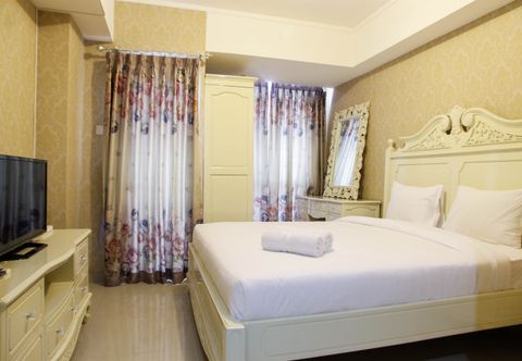 Fitness Center Homey Studio Apartment at The Oasis Cikarang By Travelio