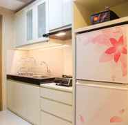 Common Space 2 Homey Studio Apartment at The Oasis Cikarang By Travelio