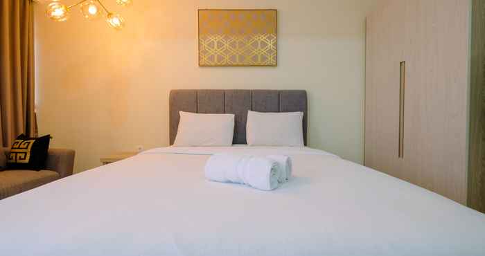 Sảnh chờ Stylish Studio Room Apartment at Menteng Park By Travelio