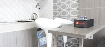 共用スペース 4 2BR modern Apartment at Mekarwangi Square Cibaduyut By Travelio