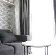 Lobi 3 2BR modern Apartment at Mekarwangi Square Cibaduyut By Travelio