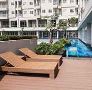 Swimming Pool 3 Studio Brand New and Comfy Bintaro Icon Apartment By Travelio