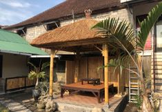 Exterior 2 Puri Alit Guest House