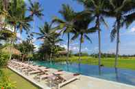 Swimming Pool MATHIS Retreat Ubud