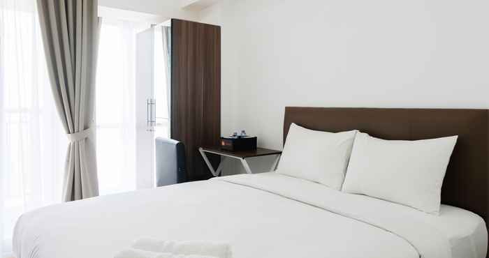 ห้องนอน Studio Comfortable Apartment M-Town Residence By Travelio