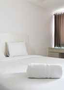 BEDROOM Studio Simply at The Oasis Cikarang Apartment By Travelio