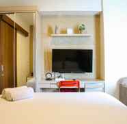 Bedroom 4 1BR Minimalist and Comfy at Grand Kamala Lagoon Apartment By Travelio