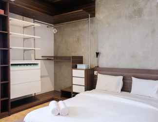 Bedroom 2 Studio Spacious Apartment at Skyline Paramount By Travelio