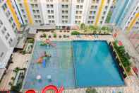 Kolam Renang Studio Spacious Apartment at Skyline Paramount By Travelio