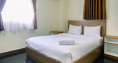 Bedroom 2 2BR Modern at The Wave Epicentrum Apartment near Kuningan By Travelio