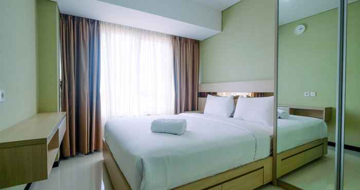 ห้องนอน 2BR Comfy Apartment at Nifarro Park Pasar Minggu By Travelio