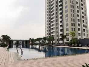 Kolam Renang 4 2BR Elegant Apartment at M-Town Signature near Mall By Travelio