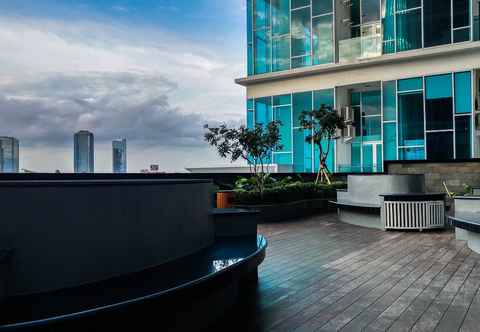 Common Space 1BR Modern and Cozy Brooklyn Alam Sutera By Travelio