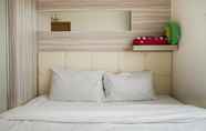 Bilik Tidur 3 2BR Simply Homey  at Signature Park Apartment By Travelio