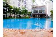 Kolam Renang 1BR Modern Apartment at Scientia Residence By Travelio