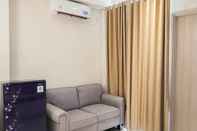 Lobi 2BR Apartment at Elpis Residence near Ancol By Travelio