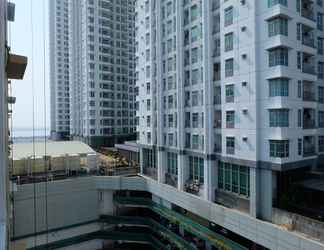 Luar Bangunan 2 Studio Sea View Apartment at Green Bay Pluit By Travelio