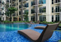 Lobby 3 Studio Pool View Apartment at Puri Orchard By Travelio