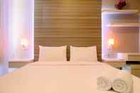 Kamar Tidur 1BR Best Price at Apartment The Oasis By Travelio