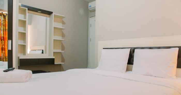 Bilik Tidur Modern 3BR Apartment at Springlake Summarecon Bekasi By Travelio