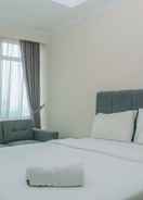 BEDROOM Studio Modern and Cozy Menteng Park Apartment By Travelio