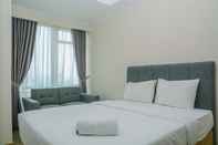 ห้องนอน Studio Modern and Cozy Menteng Park Apartment By Travelio