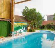Swimming Pool 2 Tam Coc Serene Bungalow