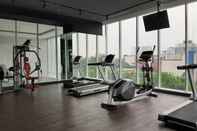 Fitness Center 1BR Elegant and Cozy Apartment at Bintaro Plaza Residence By Travelio