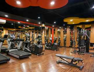 Fitness Center 2 Studio Cozy with City View at Signature Park Grande Apartment By Travelio