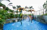 Swimming Pool 4 Studio Spacious with City View West Vista Apartment By Travelio