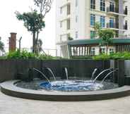 Lobi 5 Minimalist and Relaxing 1BR at Puri Orchard By Travelio