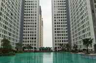 Swimming Pool Super Good Deal 3BR Apartment M-Town by Travelio