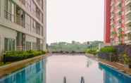 Swimming Pool 6 Cozy Studio at Taman Melati Margonda By Travelio