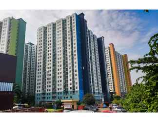 Bangunan 2 Clean 2BR at Pancoran Riverside Apartment By Travelio