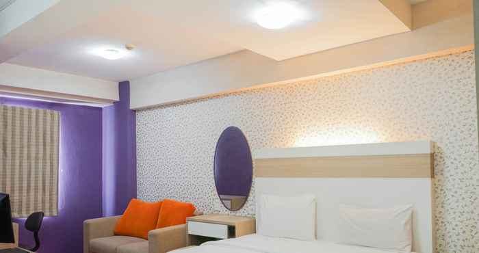 Lobi Studio Spacious Apartment at Green Bay Pluit By Travelio