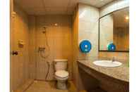 Toilet Kamar Sport Inn Chiang Rai