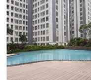 Swimming Pool 3 2BR Best Apartment @ Midtown Residence By Travelio