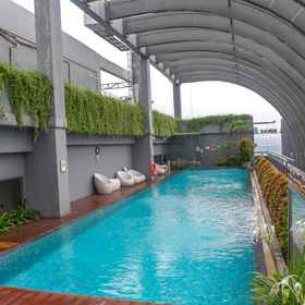 2BR Comfy Pancoran L'Avenue Apartment By Travelio1 , 飯店COKRO