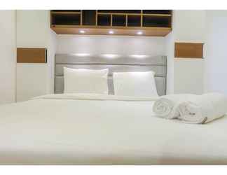 Bilik Tidur 2 3BR Best Deal Bassura Apartment By Travelio