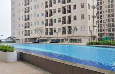 Swimming Pool 2 Studio Contemporary Apartment at Ayodhya Residence By Travelio