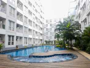 Swimming Pool Studio Best Price Apartment at Tamansari Skylounge By Travelio