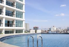 Kolam Renang 2 Strategic Studio at Green Kosambi Bandung By Travelio
