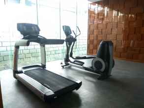 Fitness Center 4 2BR Luxurious and Homey Lexington Apartment By Travelio