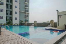 泳池 Comfy Studio Room Apartment at Gading Greenhill By Travelio