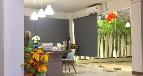 Lobi 2 24 Poshtel Salaya