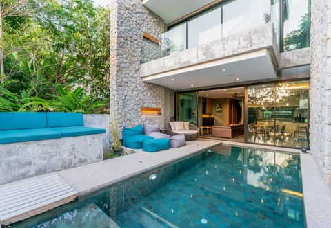 Swimming Pool Luxury 4 Bedroom Villa Mangosteen