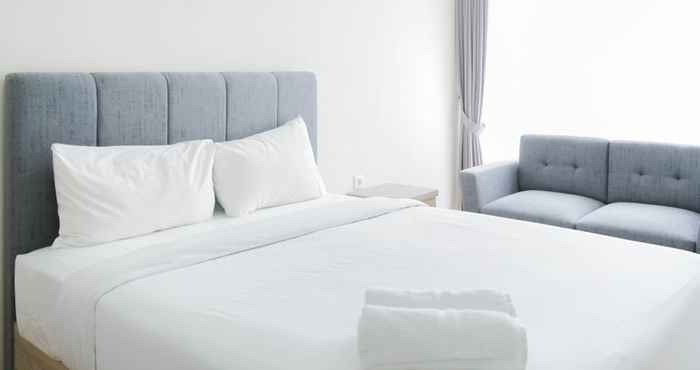 Bedroom Minimalist Studio Room Menteng Park Apartment By Travelio